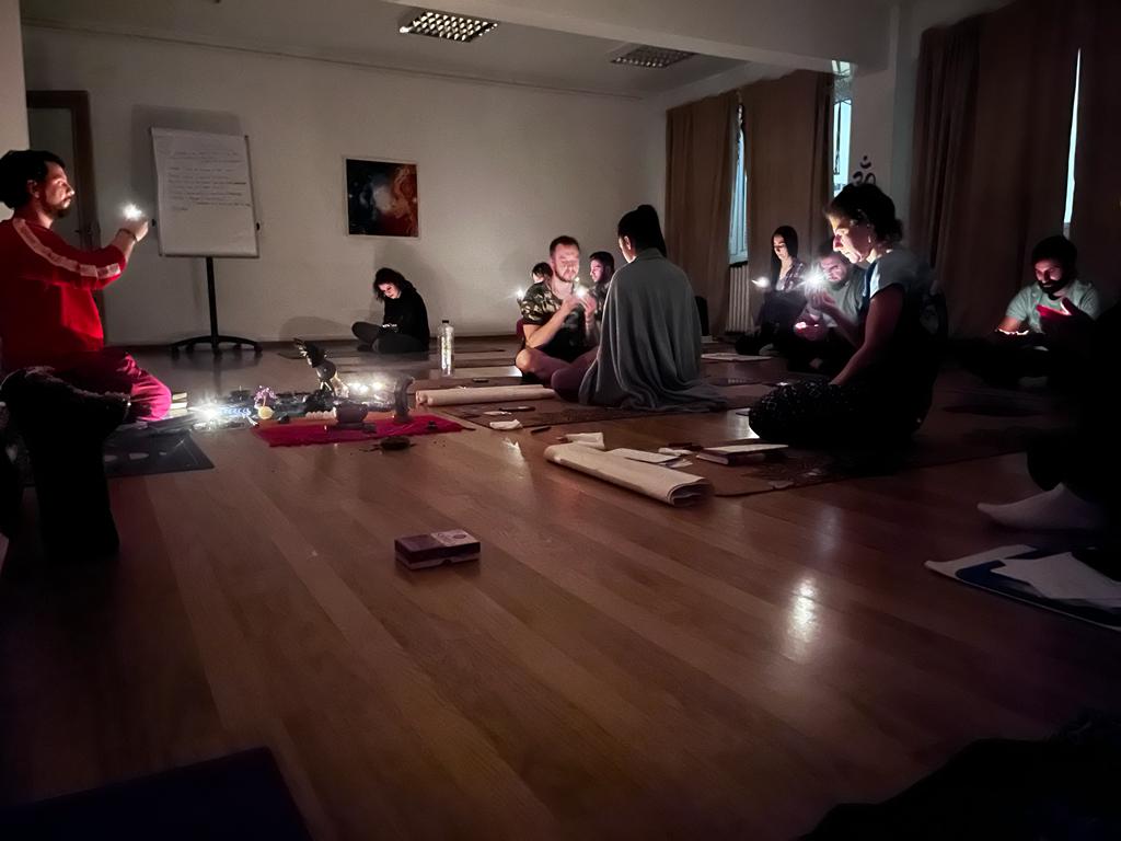 Tantra Yoga Retreat - Vindecare prin sexualitate sacră